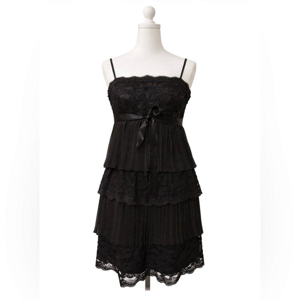 Faviana Couture Perfect Tiered Little Black Lace Dress M Medium